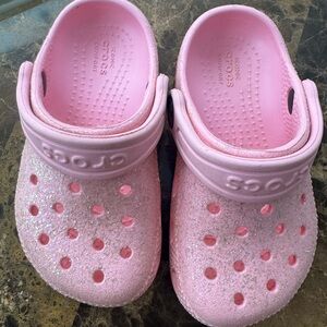 Crocs Toddler Glitter Clogs Pink Size 7C